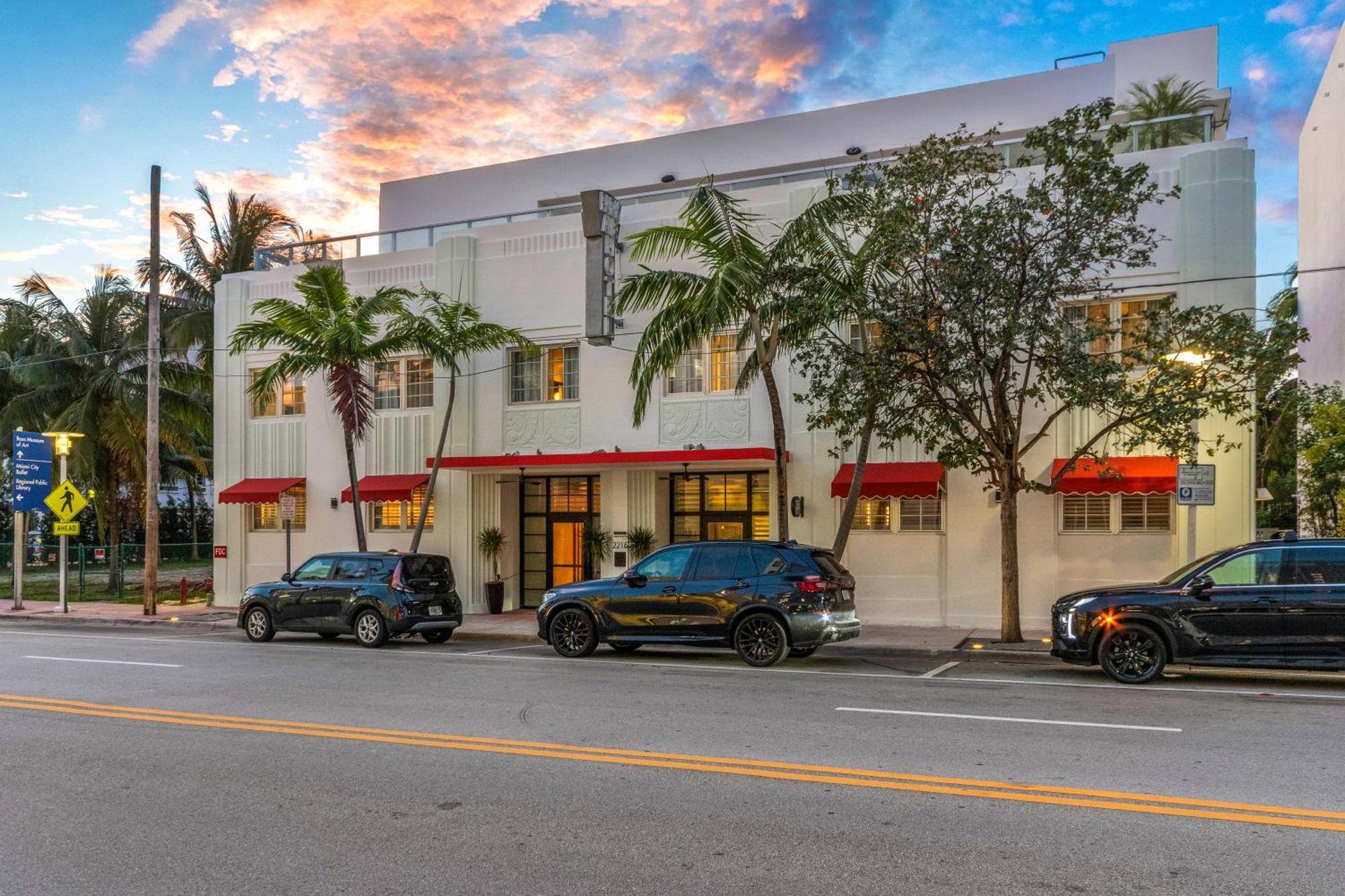The Daydrift Hotel Miami Beach Exterior photo